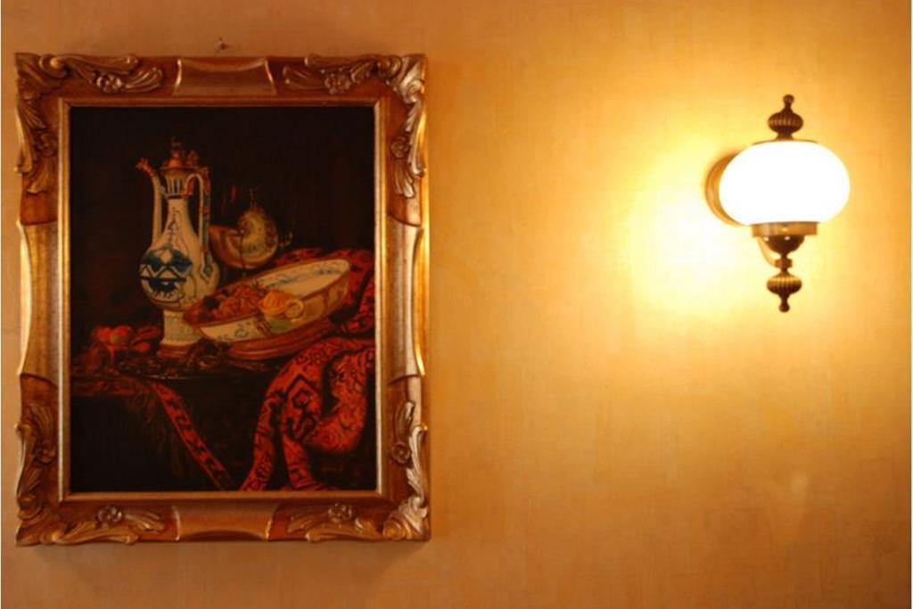 Hotel Арад Екстериор снимка